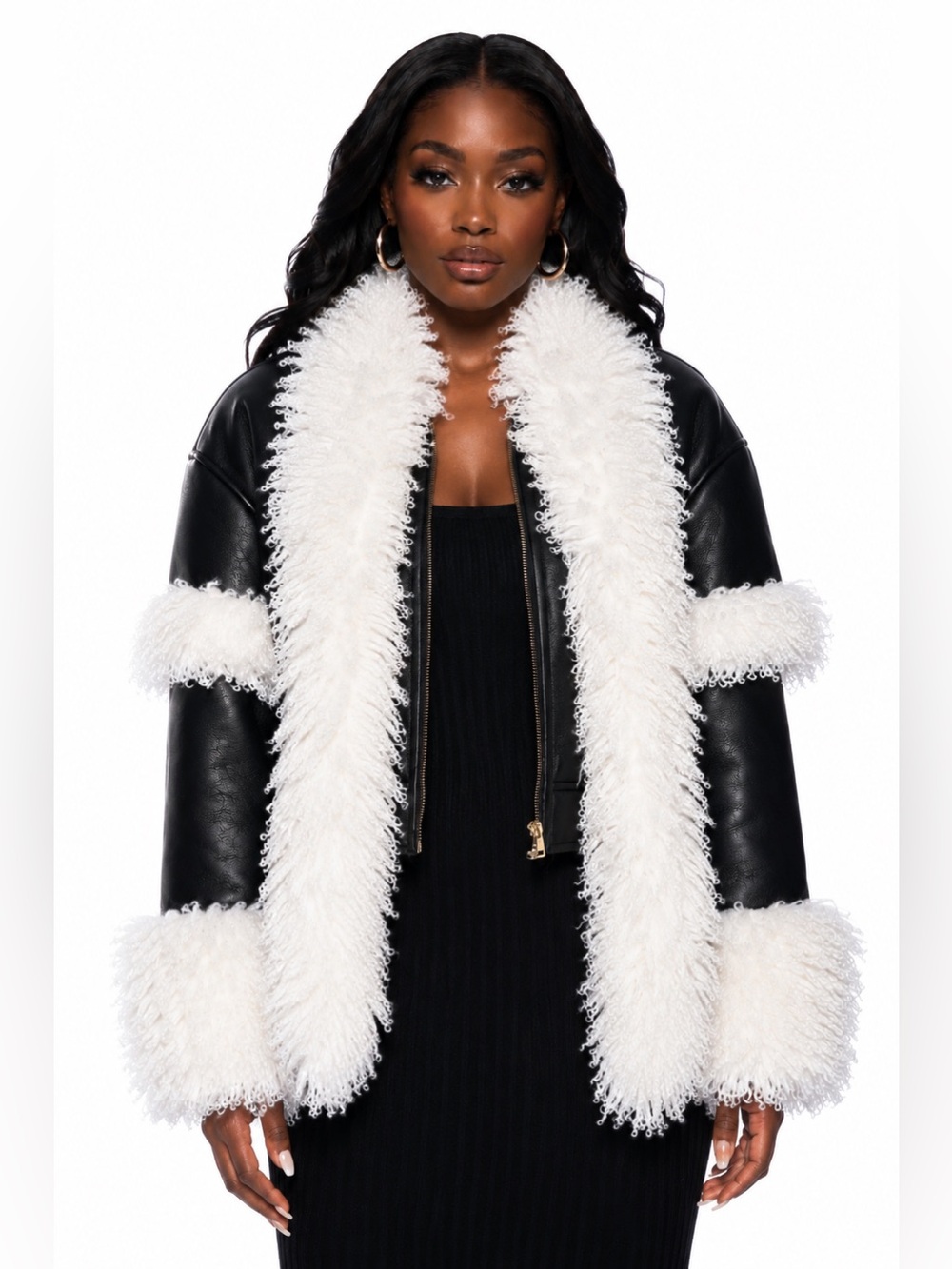 NEW AKIRA “Aspen Glow Up” Faux Fur Coat – Black – Size Large
